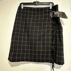 David N Wool Blend Black Windowpane Wrap Skirt Faux Leather Fringe Detail. 10.